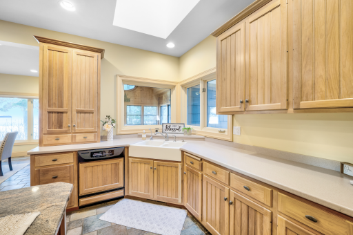 1242 Maple Leaf Trail NW, Walker, MN 56484