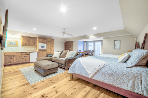 1242 Maple Leaf Trail NW, Walker, MN 56484