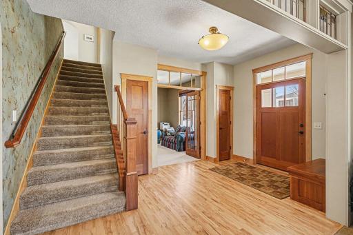 1520 Bridgewater Road, Minneapolis, MN 55422