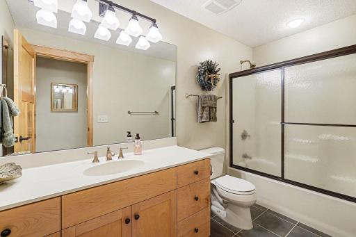 1520 Bridgewater Road, Minneapolis, MN 55422