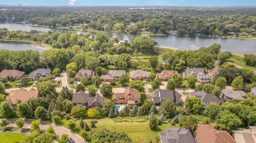 1520 Bridgewater Road, Minneapolis, MN 55422