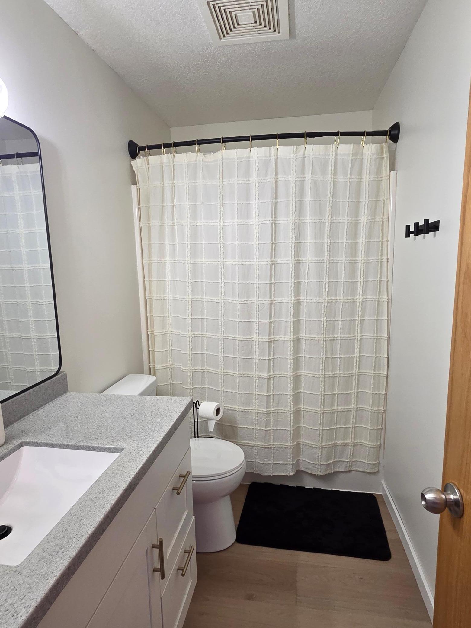 520 elliot dr se (12).jpg