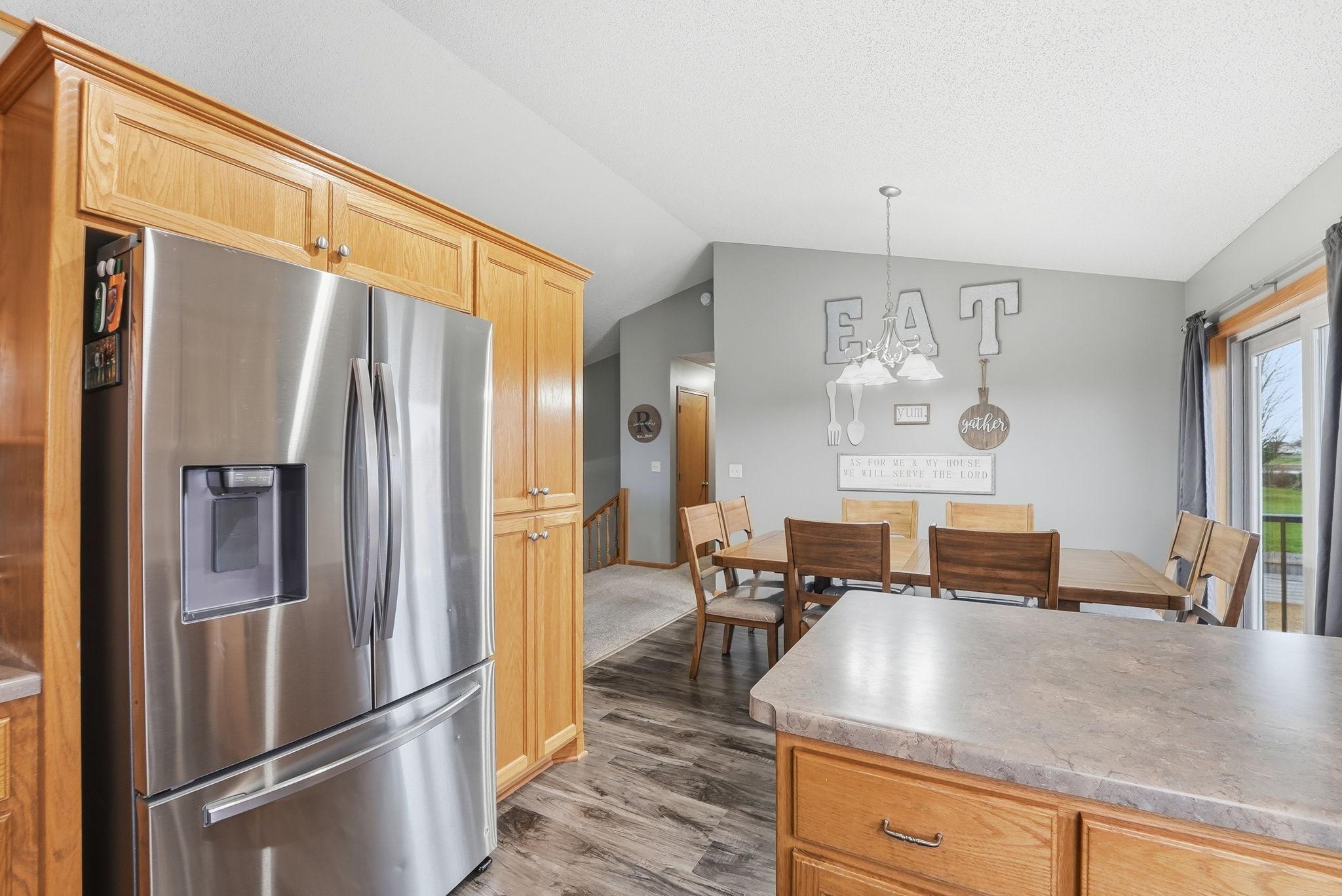 Breakfast bar for quick everyday meals.