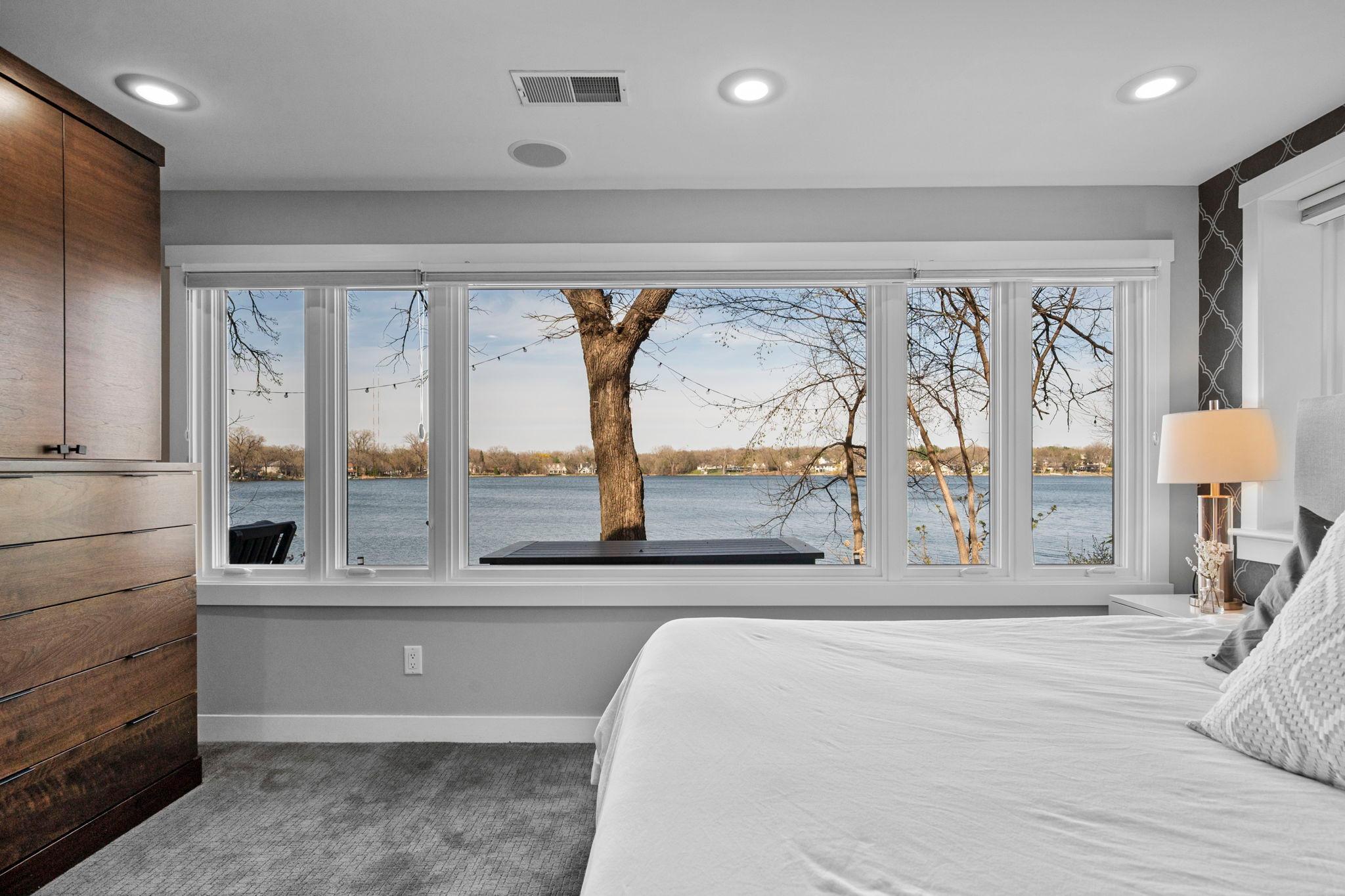 Imagine waking up to this view!