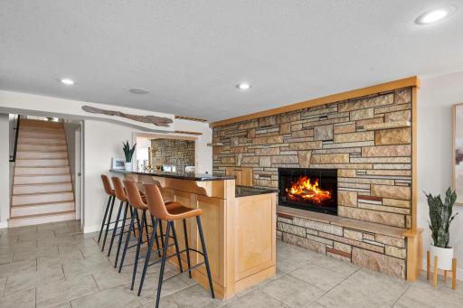 3090 Hamline Avenue N, Saint Paul, MN 55113