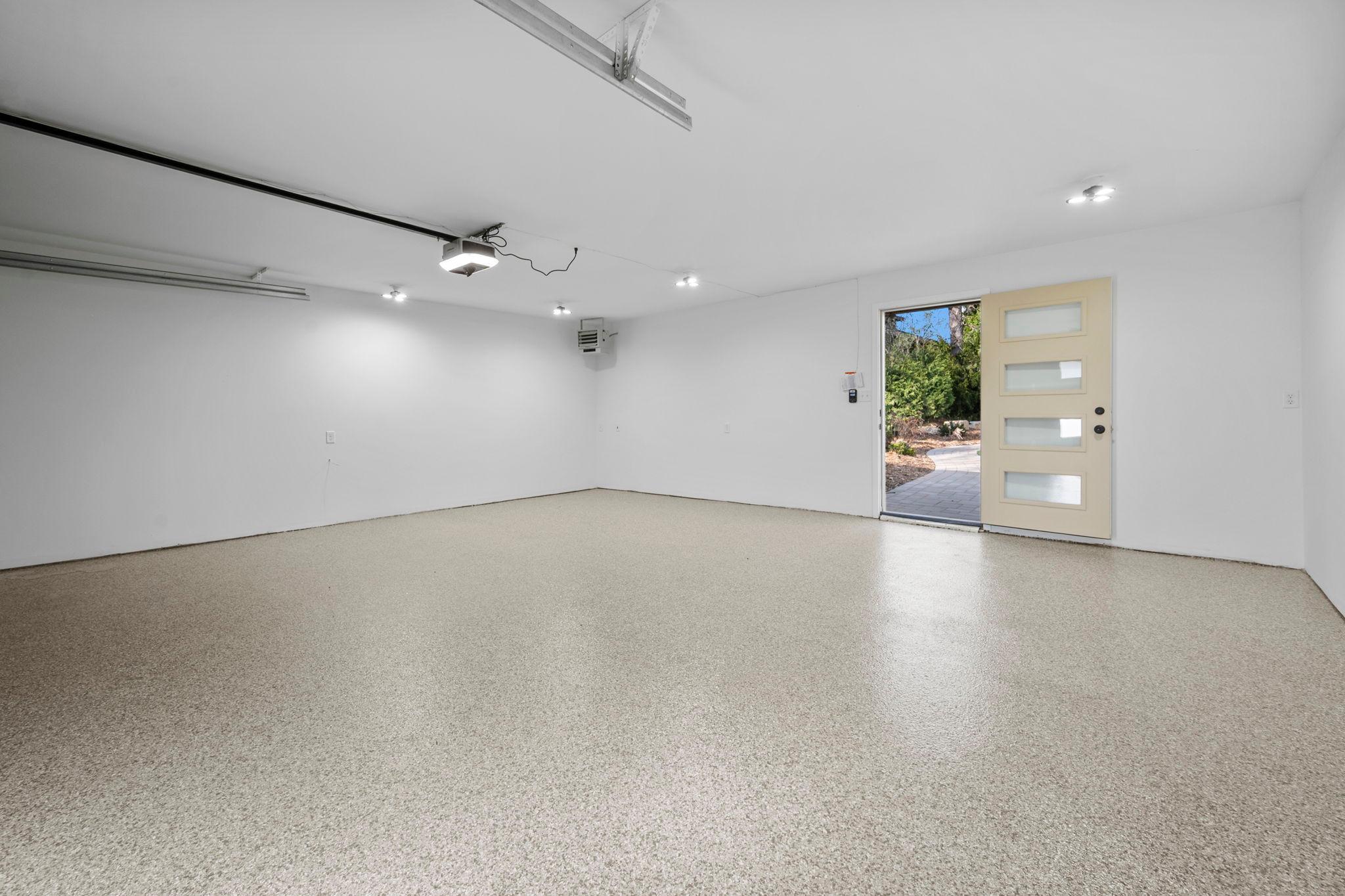 Epoxy floor in the heated & insulated garage