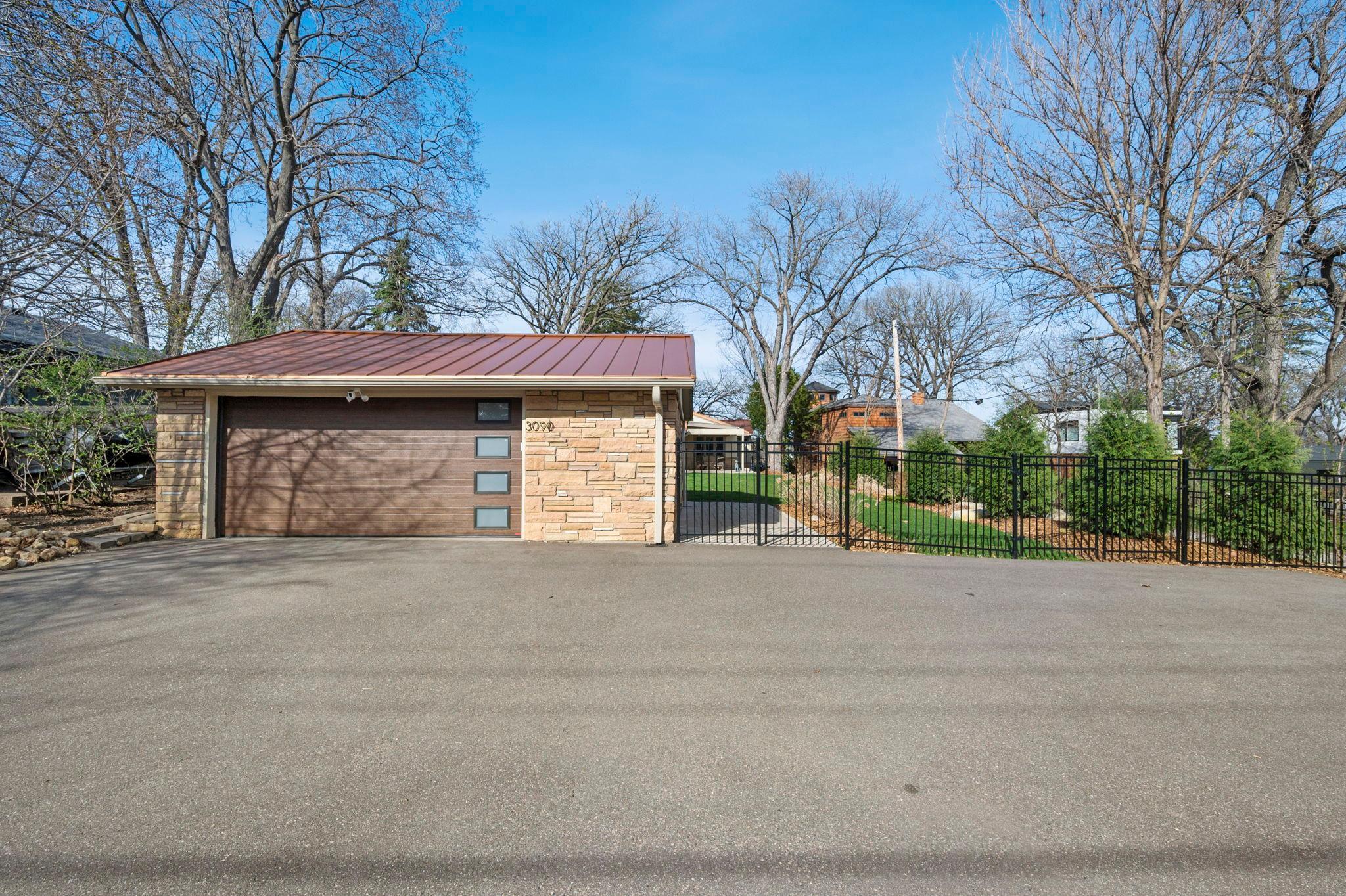 8-web-or-mls-3090 Hamline Ave N-616.jpg