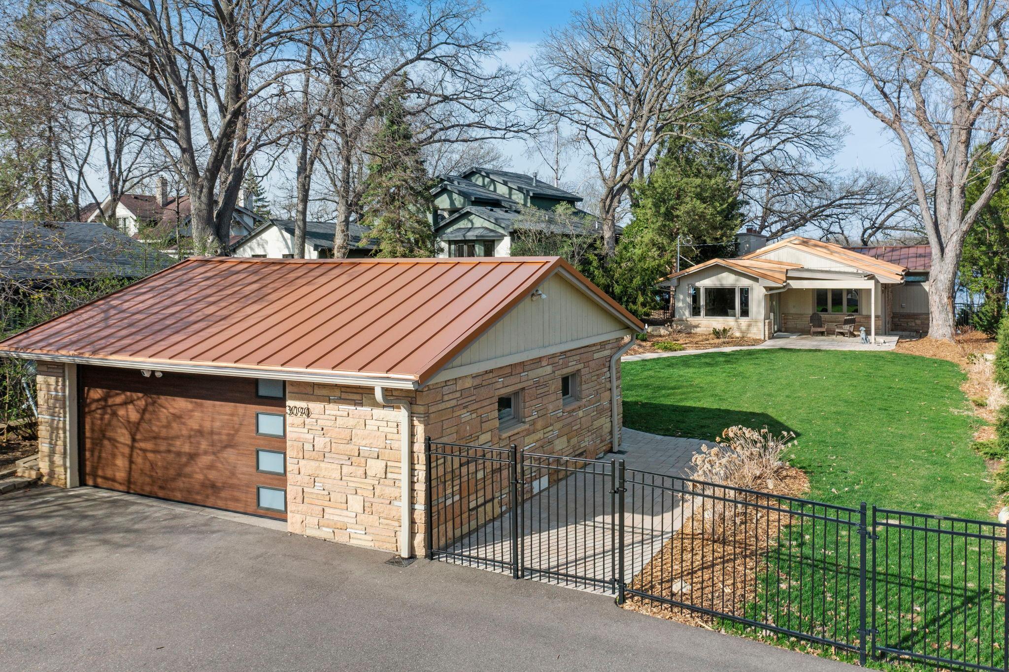 11-web-or-mls-3090 Hamline Ave N-629.jpg