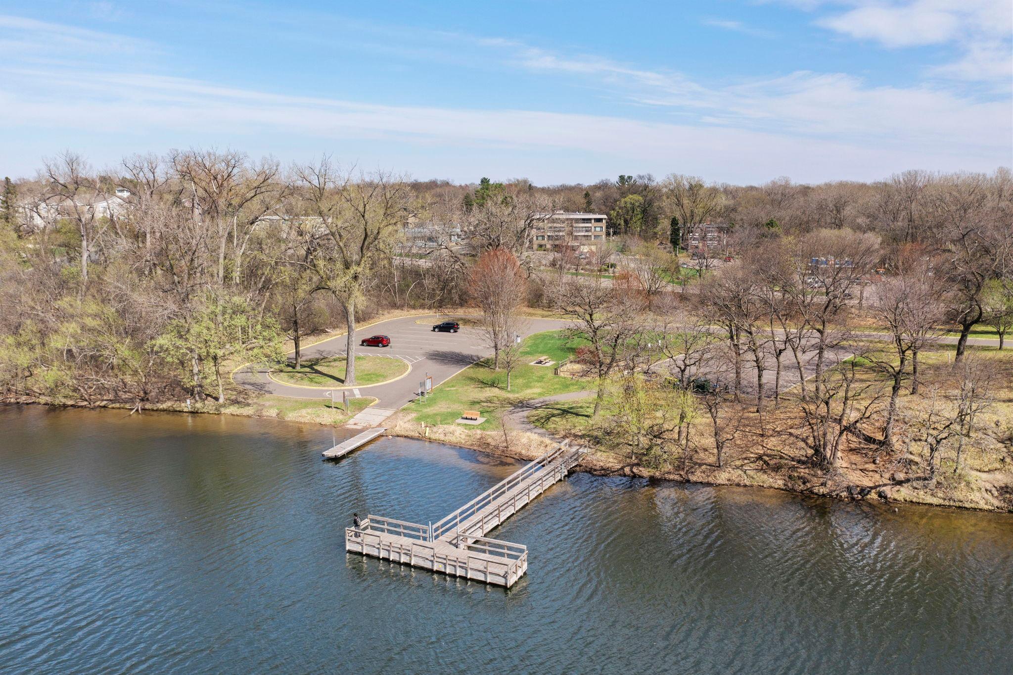 139-web-or-mls-3090 Hamline Ave N-407.jpg