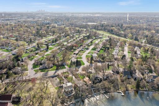 130-web-or-mls-3090 Hamline Ave N-656.jpg
