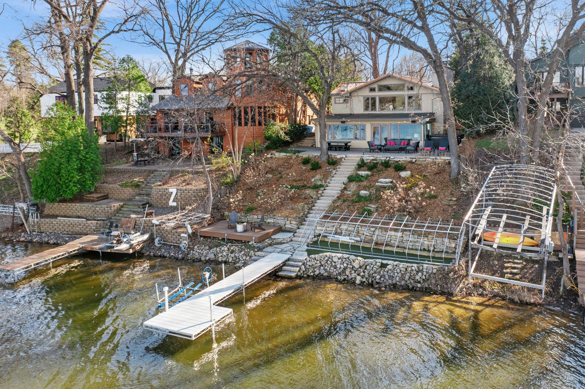 128-web-or-mls-3090 Hamline Ave N-669.jpg