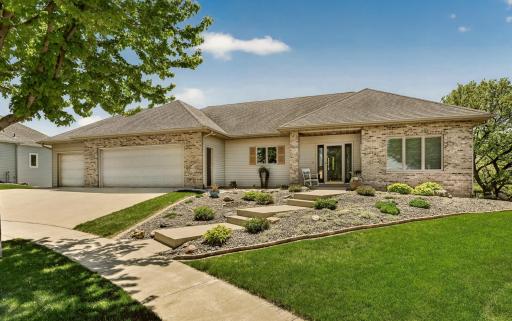 2708 Century Lane NE, Rochester, MN 55906