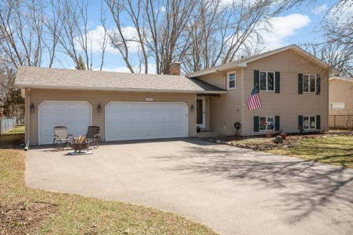 12061 Ilex Street NW, Minneapolis, MN 55448