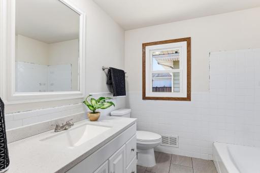 936 Jefferson Avenue, Saint Paul, MN 55102