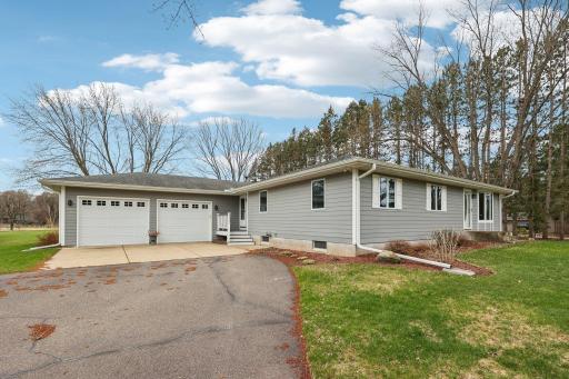 7510 161st Avenue NE, Forest Lake, MN 55025