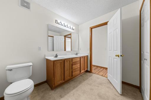 17868 96th Avenue N, Maple Grove, MN 55311