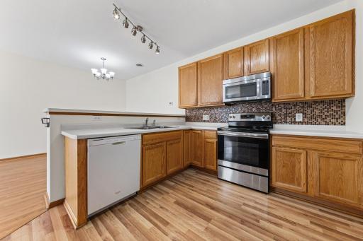 17868 96th Avenue N, Maple Grove, MN 55311