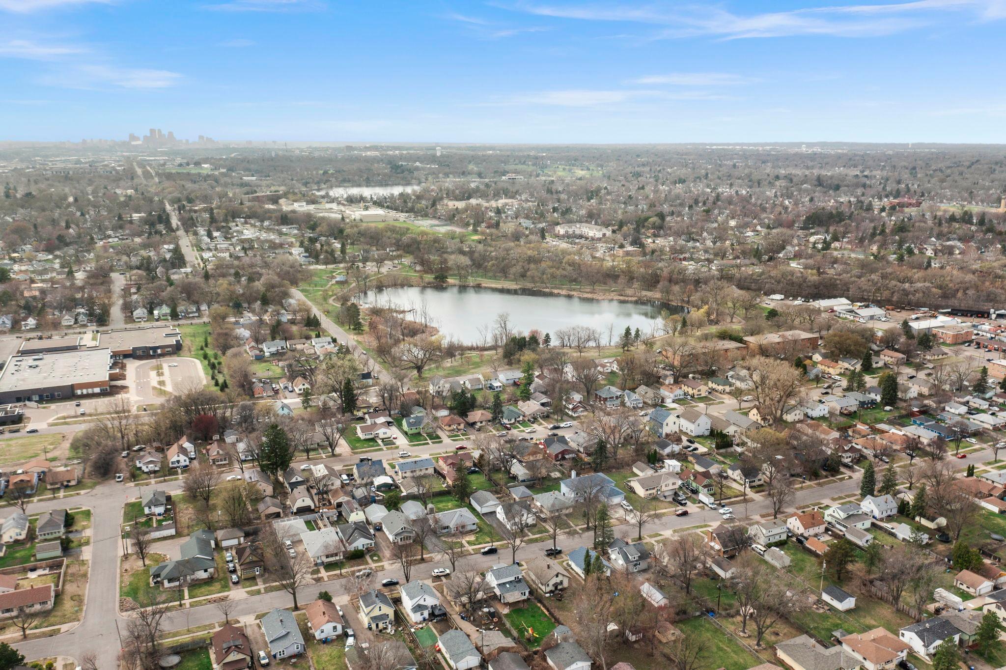 Great Location Near Como