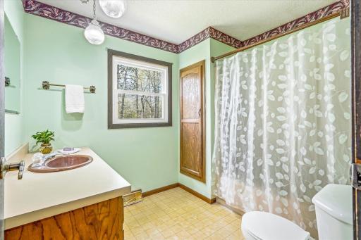 6422 Donnybrook Drive, North Branch, MN 55056