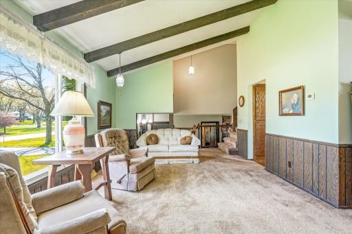 6422 Donnybrook Drive, North Branch, MN 55056