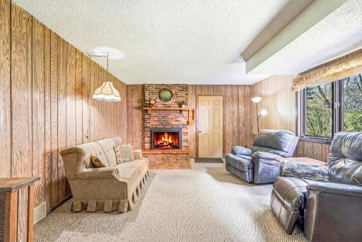 6422 Donnybrook Drive, North Branch, MN 55056