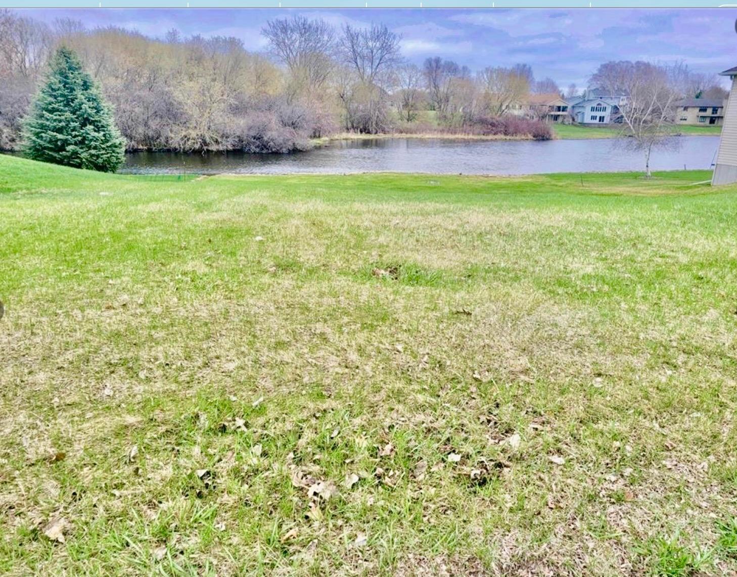 2000 Greenwood Dr - Fountain Lake access