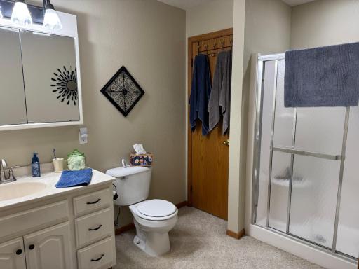 402 Main Avenue, Colgate, ND 58046