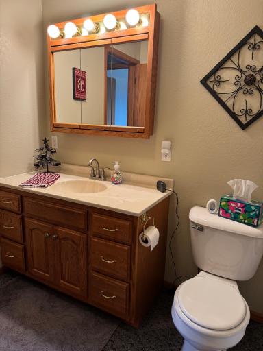 402 Main Avenue, Colgate, ND 58046