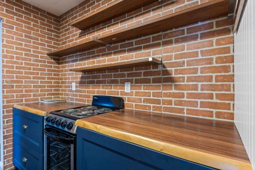 2700 Oxford Street N, 101, Saint Paul, MN 55113