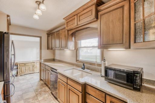 2108 Lacrosse Avenue, Saint Paul, MN 55119