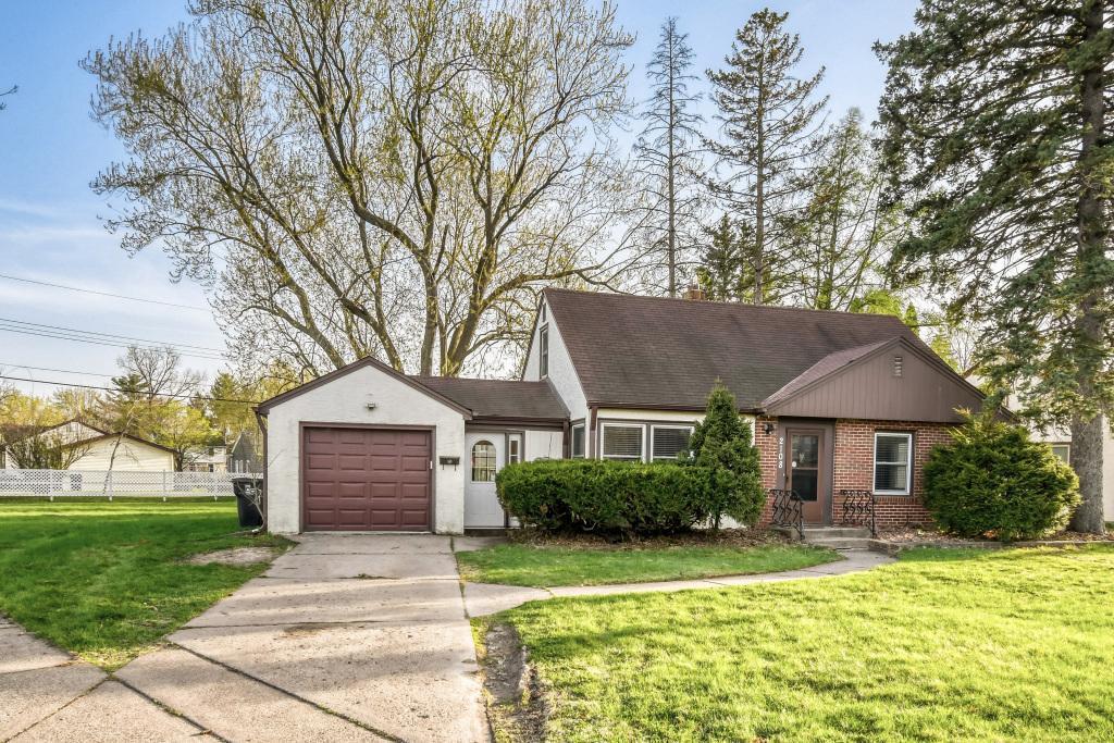 Attached 1-car garage