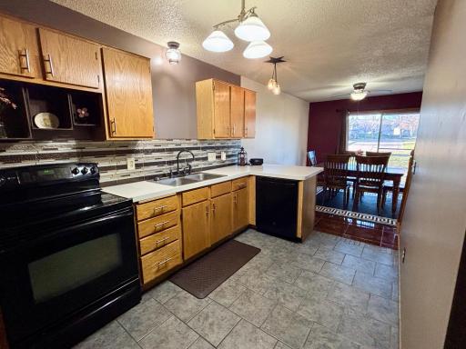 7728 79th Street S, Cottage Grove, MN 55016