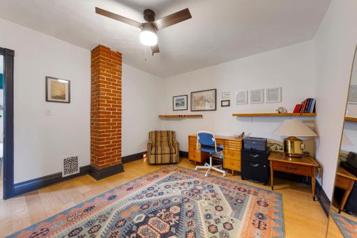 36 office_bonus room.jpg