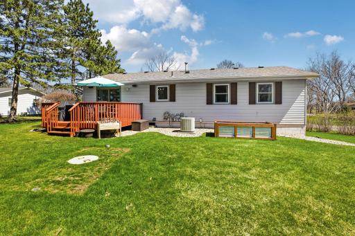 Great deck off of dining/ kitchen - perfect for grilling and hosting