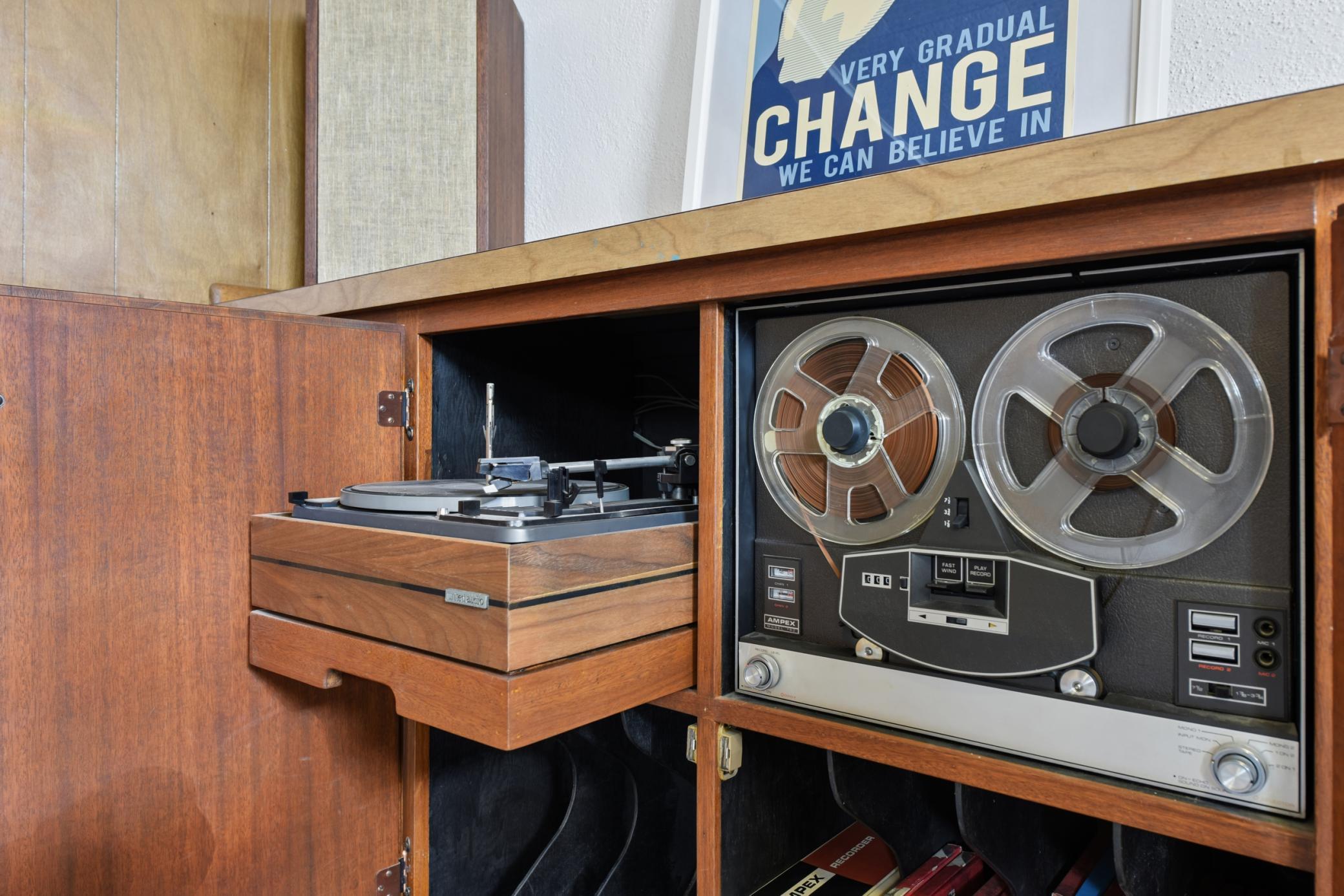 Built-in Record Player & Reel to Reel Player