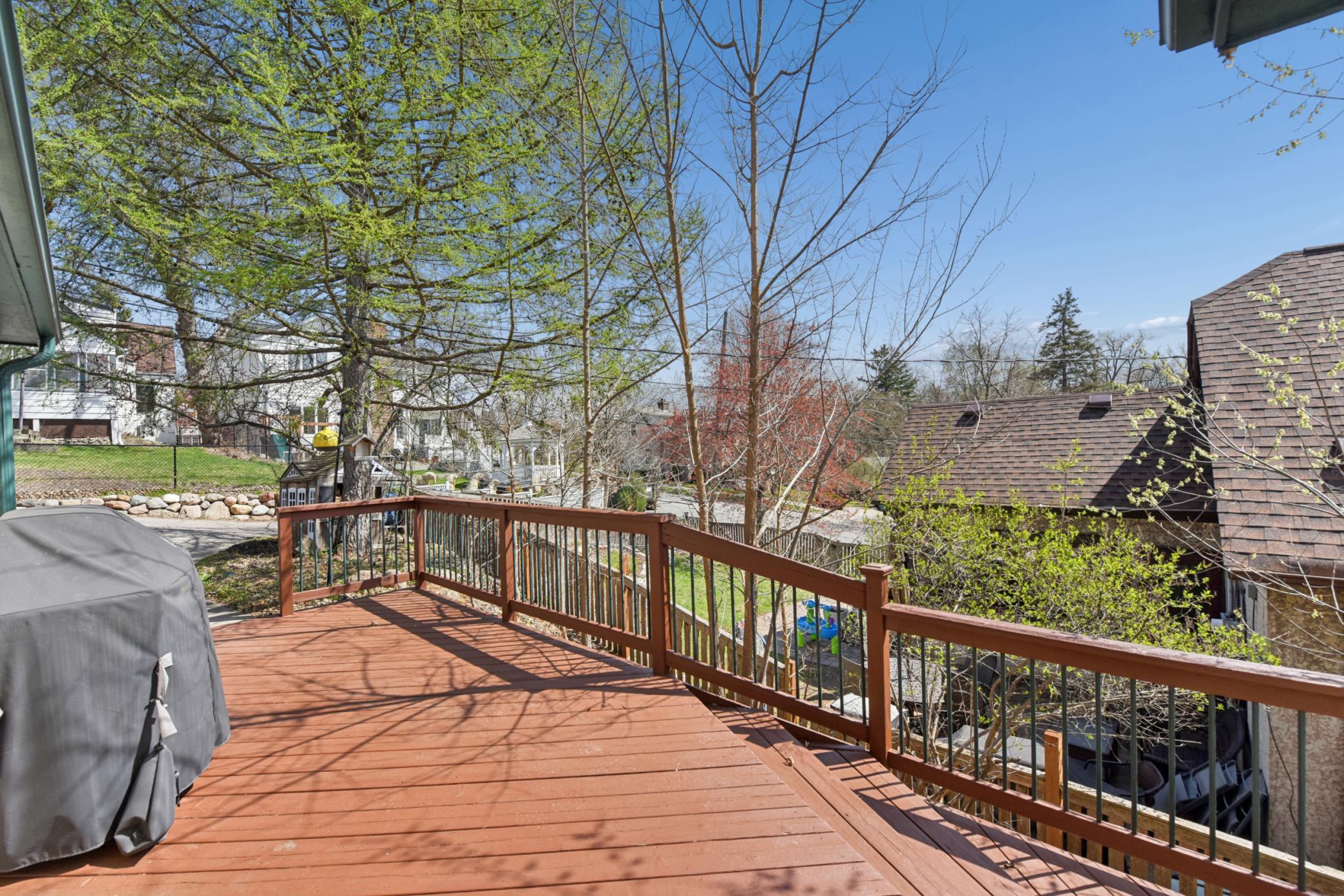 Back/Side Deck