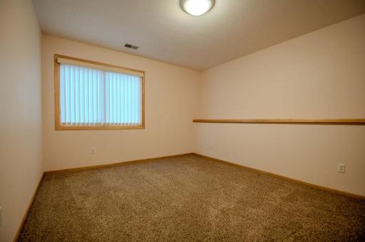 13856 Essex Trail, Saint Paul, MN 55124