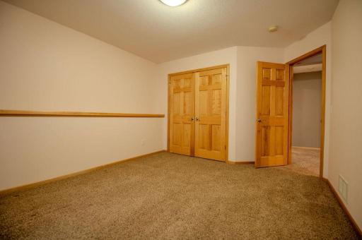 13856 Essex Trail, Saint Paul, MN 55124