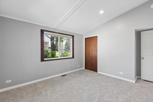 3541 Flag Avenue N, New Hope, MN 55427
