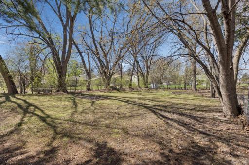 3541 Flag Avenue N, New Hope, MN 55427