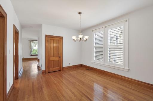 702 4th Street E, Saint Paul, MN 55106
