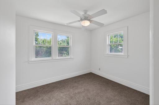702 4th Street E, Saint Paul, MN 55106