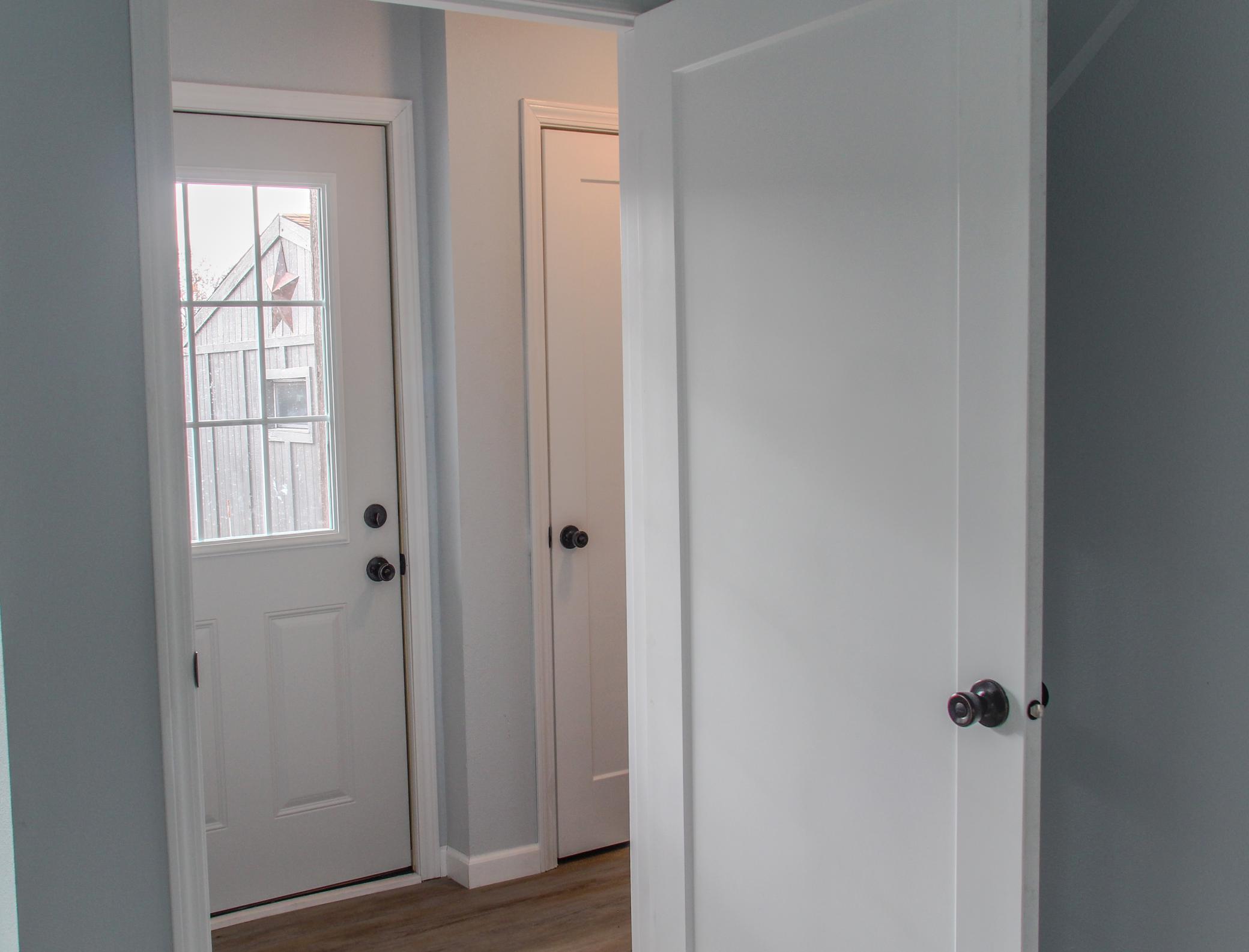 New Entry Way & Front Door