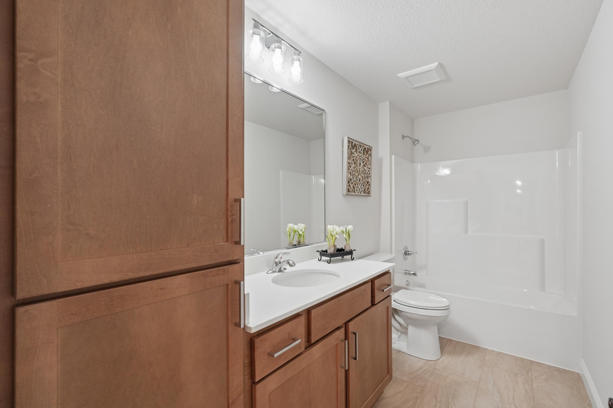 1703 Spruce St 033_e2DD.jpg