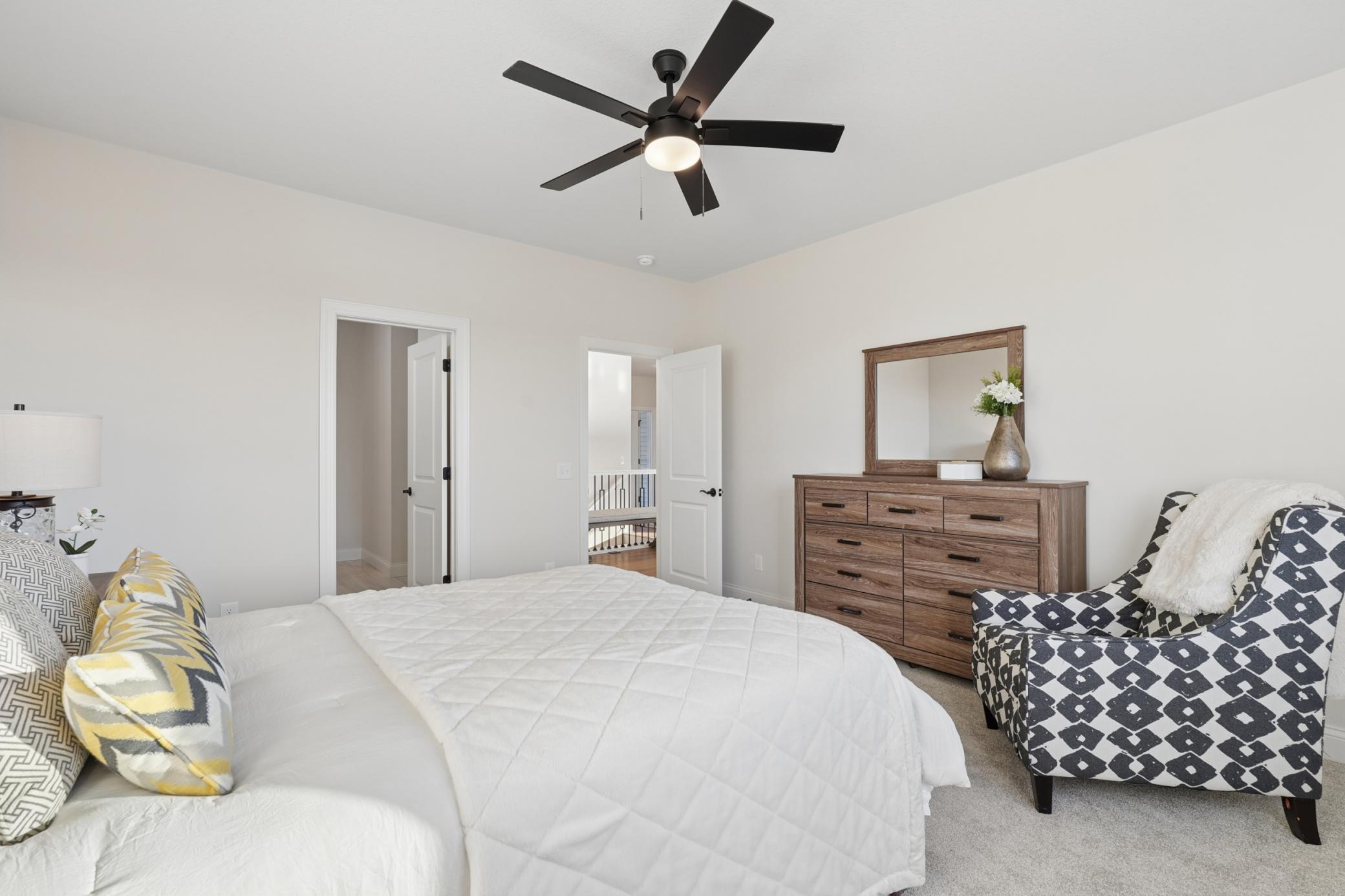 1703 Spruce St 020_hNIw.jpg