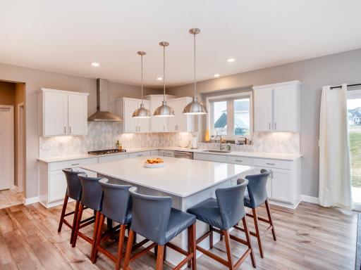 6380 Apple Court, Inver Grove Heights, MN 55077