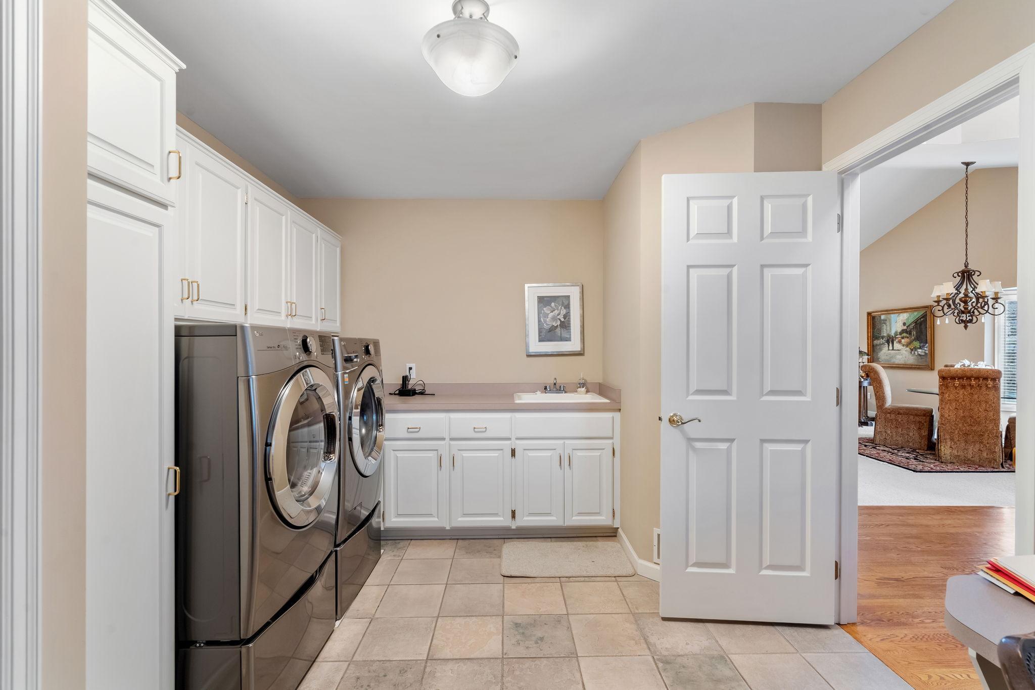 48-web-or-mls-3635 Zanzibar Ln-48.jpg