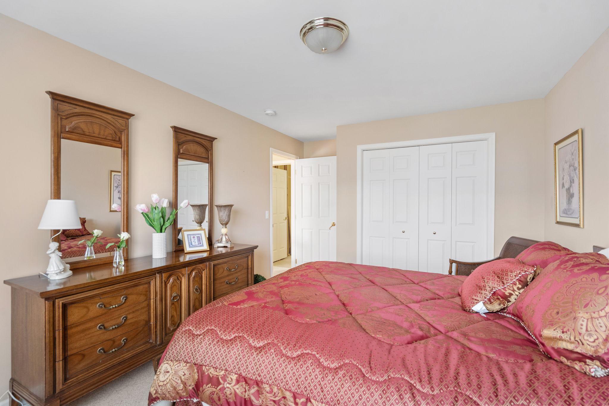 50-web-or-mls-3635 Zanzibar Ln-50.jpg