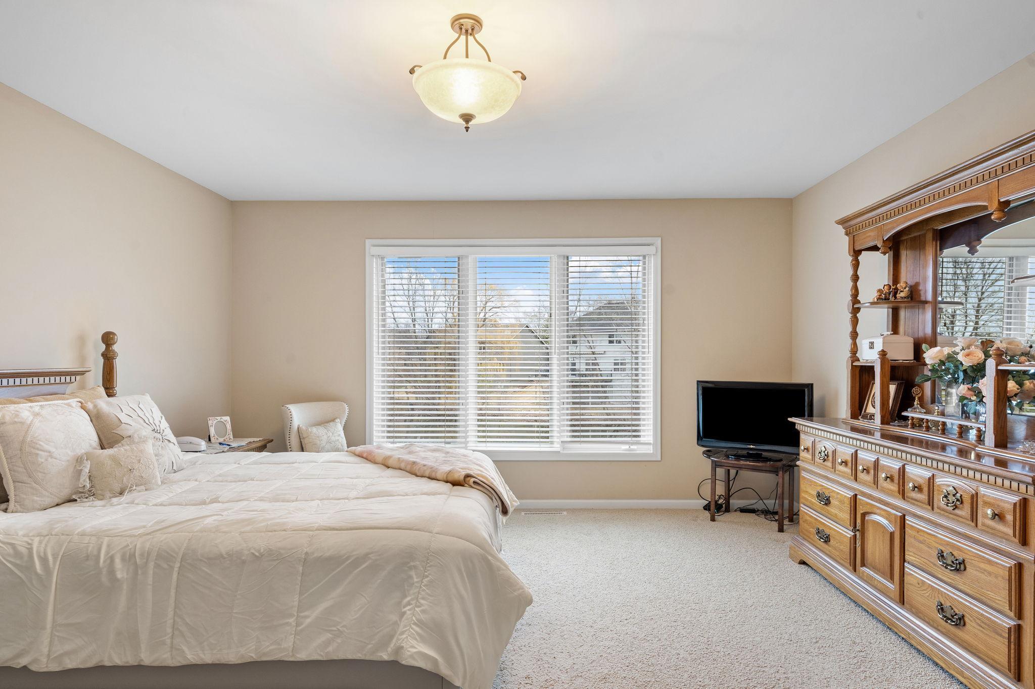 38-web-or-mls-3635 Zanzibar Ln-38.jpg