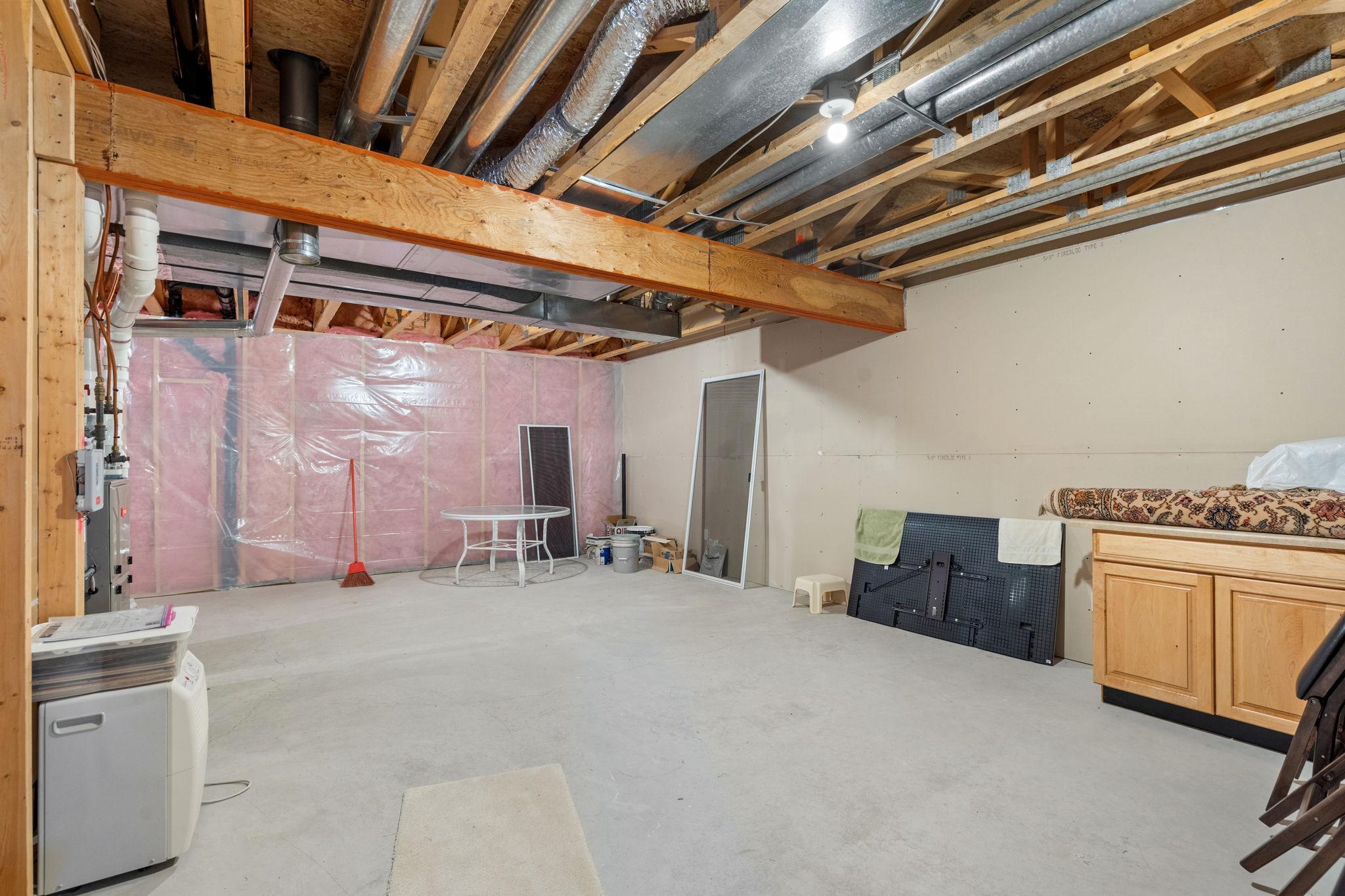 61-web-or-mls-3635 Zanzibar Ln-61.jpg